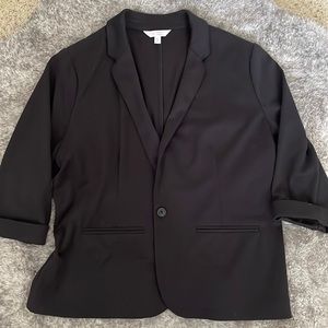 Lauren Conrad black blazer, quarter sleeves. XL